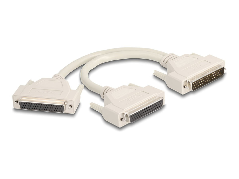 Delock Serieller Splitter - DB-50 (M) zu DB-50 (W)