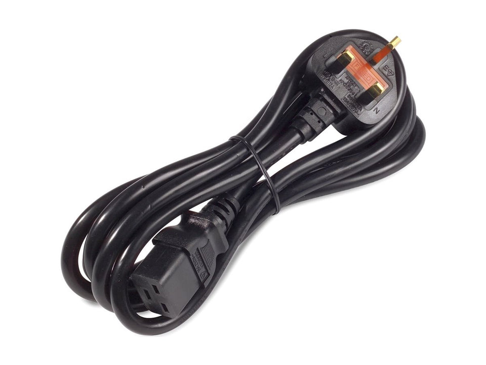 APC Stromkabel - IEC 60320 C19 zu BS 1363A (M)